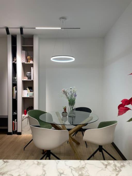 Angry Architects Apartment01 Тирана Екстериор снимка